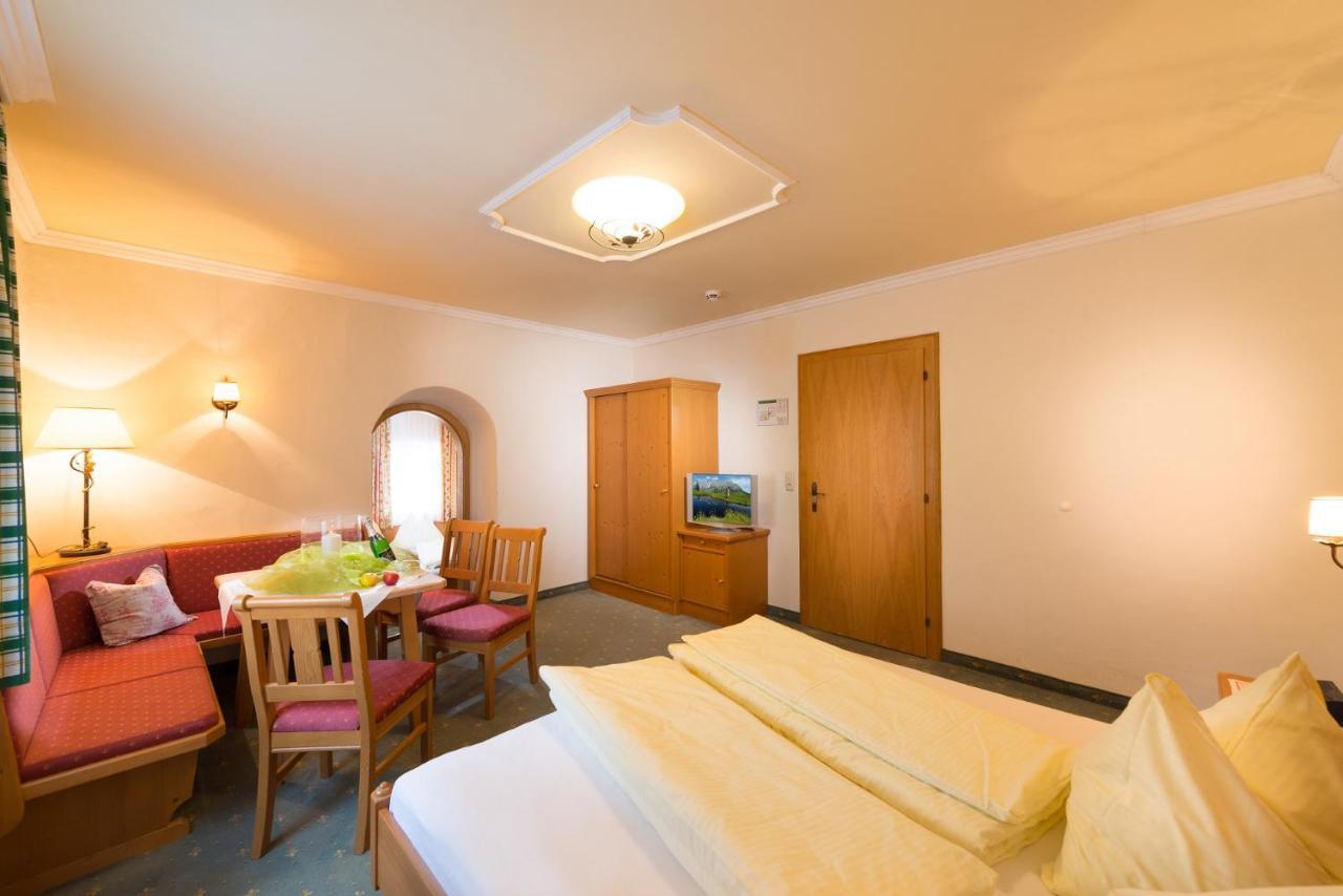 Naturhotel Huettenwirt Im Grossarltal Hüttschlag エクステリア 写真