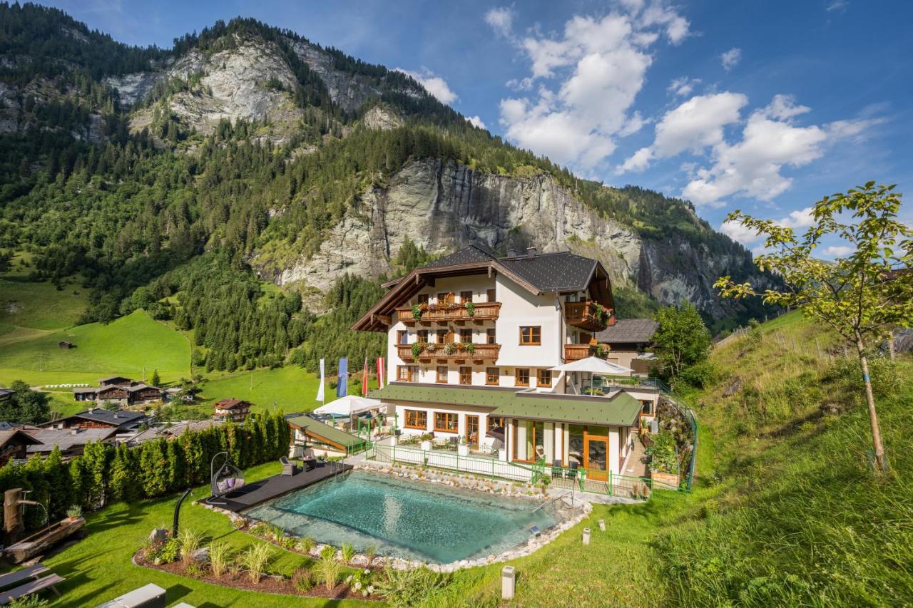 Naturhotel Huettenwirt Im Grossarltal Hüttschlag エクステリア 写真