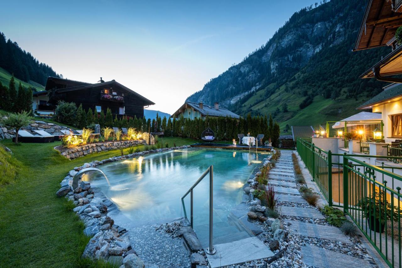 Naturhotel Huettenwirt Im Grossarltal Hüttschlag エクステリア 写真